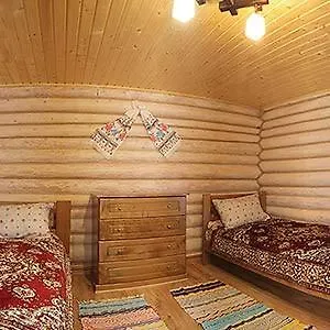別荘 Синевирська Поляна Котедж Під Лісом *
